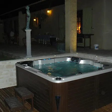 住宿加早餐酒店 La Grande Dame 瓦朗索尔