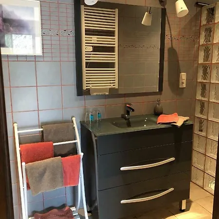 La Grande Dame Couette-café