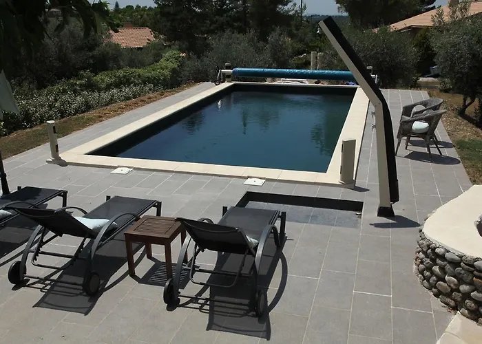 La Grande Dame Couette-café 3*